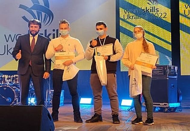 Участь у регіональному відборі Всеукраїнського конкурсу професійної майстерності  «WordSkills Ukraine» та перемога у номінації «Зварювальні роботи».