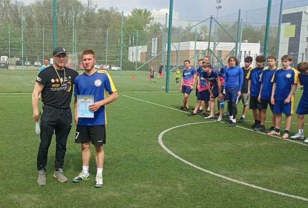 Яскрава гра наших футболістів Яскрава гра наших футболістів