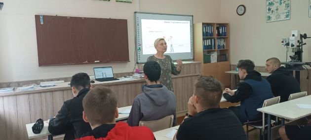 ВІДКРИТТЯ ТИЖНЯ ПРОФЕСІЙ ОБРОБКИ МЕТАЛІВ РІЗАННЯМ ВІДКРИТТЯ ТИЖНЯ ПРОФЕСІЙ ОБРОБКИ МЕТАЛІВ РІЗАННЯМ