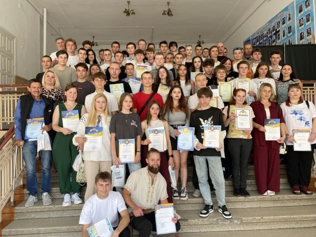 Урочистий захід з нагоди завершення 2024-2025 навчального року Урочистий захід з нагоди завершення 2024-2025 навчального року