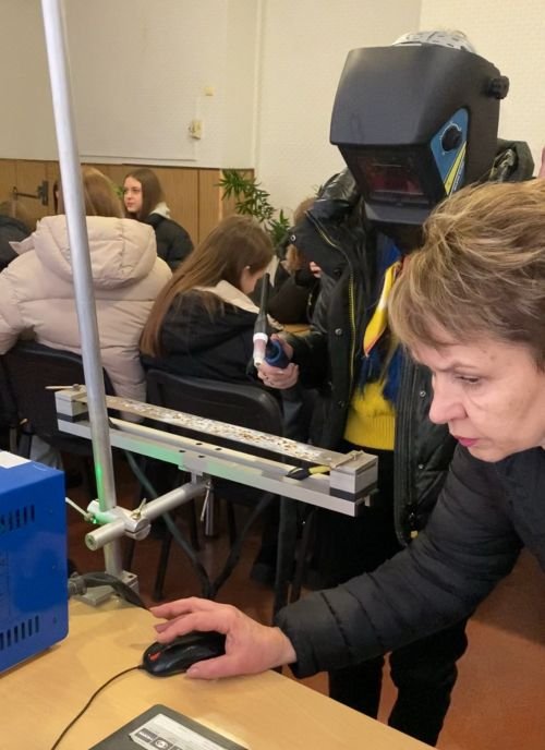 100 ��ʲ� �������� + 30 ��ʲ� ���� = STEM-������ͪ