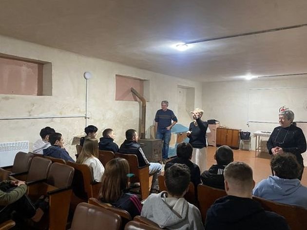 �������� ����� � ��������� ���������� � ����������