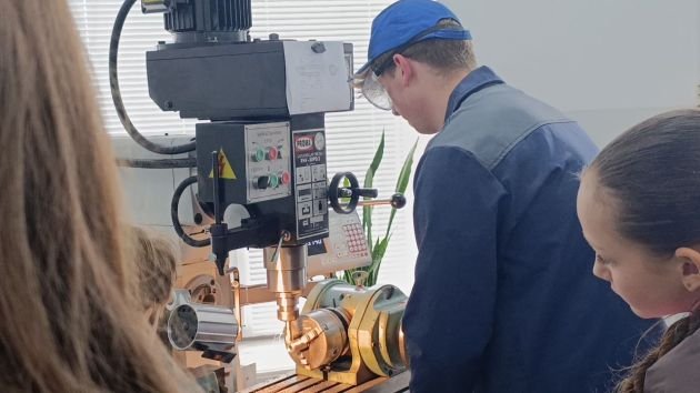 �STEM-PROFI�: ²� ��ů � �� �����Ѳ�