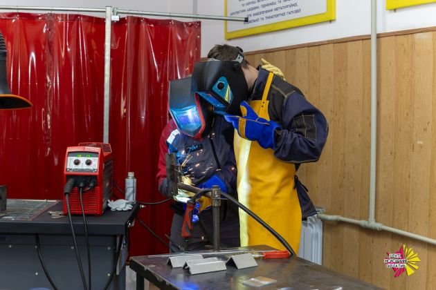 �STEM-PROFI�: ²� ��ů � �� �����Ѳ�